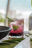 NIKEN BEACHFRONT HOTEL