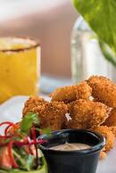 NIKEN BEACHFRONT HOTEL