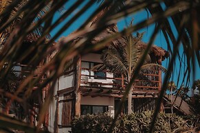 NIKEN BEACHFRONT HOTEL