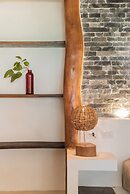 NIKEN BEACHFRONT HOTEL