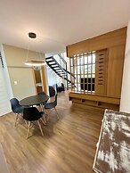 Saint Sebastian 307 Duplex no Centro.