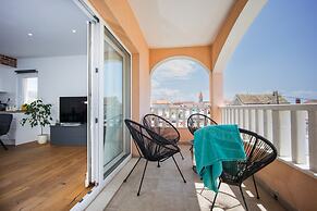 Sea you soon by the beach 2bedroom suite