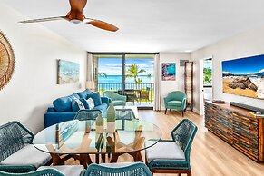 Elegant Penthouse Oceanfront Vistas