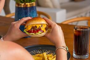 Hatica by Fora Alaçatı