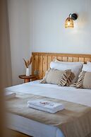 Hatica by Fora Alaçatı