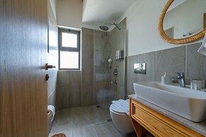 Hatica by Fora Alaçatı