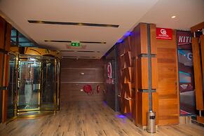 GR COMFORT HOTEL