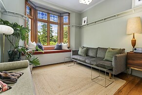Heritage Apartment on City Fringe