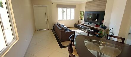 Casa Conforto com Piscina