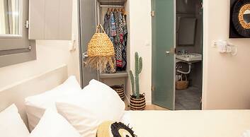 Aidani Luxurious Rooms