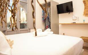 Aidani Luxurious Rooms