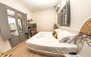 Aidani Luxurious Rooms