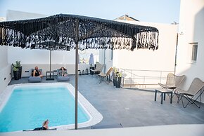 Aidani Luxurious Rooms