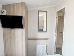 Goodison Devon Cliff