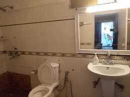 Hotel Aroma Nainital