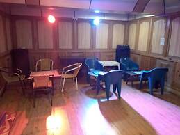 Hotel Aroma Nainital