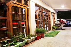 Hotel Aroma Nainital