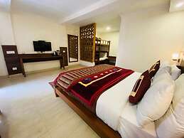 Hotel Aroma Nainital