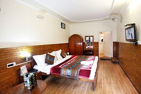 Hotel Aroma Nainital