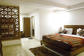 Hotel Aroma Nainital