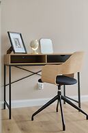 Bright & Stylish Gajowicka by Renters