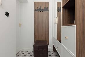 Stylish Apartment Nowolipie by Renters