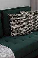 Stylish Apartment Nowolipie by Renters