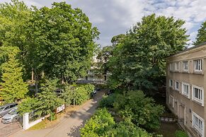 Stylish Apartment Nowolipie by Renters