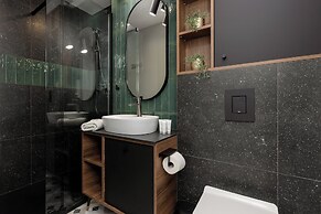 Stylish Apartment Nowolipie by Renters