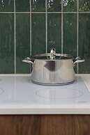 Stylish Apartment Nowolipie by Renters