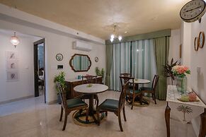 35 Sahakar Suites