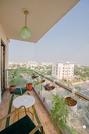 35 Sahakar Suites