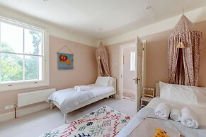 Beautiful Family-Friendly 3BD House - North Sheen