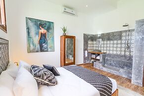 Villa Maje by Alfred in Bali