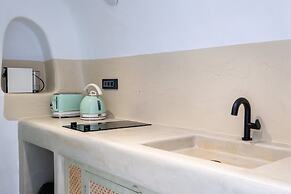 SantorOia Luxury Suites