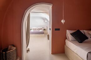 SantorOia Luxury Suites