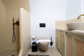 SantorOia Luxury Suites