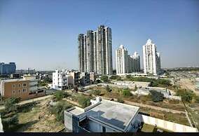 Hotel Noida Dreamz 144