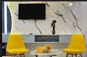 Hotel Noida Dreamz 144