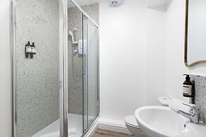 YourApartment - Wellington Place