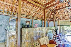 SPOT ON 90742 Kinanthy Homestay Syariah