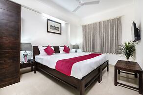 Palm Stay - Studios & Rooms