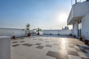 Palm Stay - Studios & Rooms