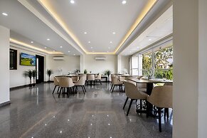 Palm Stay - Studios & Rooms