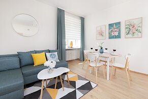 Apartment Komandorska by Renters