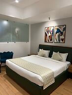 Pondy Heights - Suites and Studios