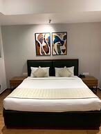 Pondy Heights - Suites and Studios