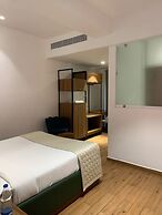 Pondy Heights - Suites and Studios