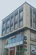 Pondy Heights - Suites and Studios