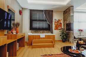 Library Hotel Erciyes